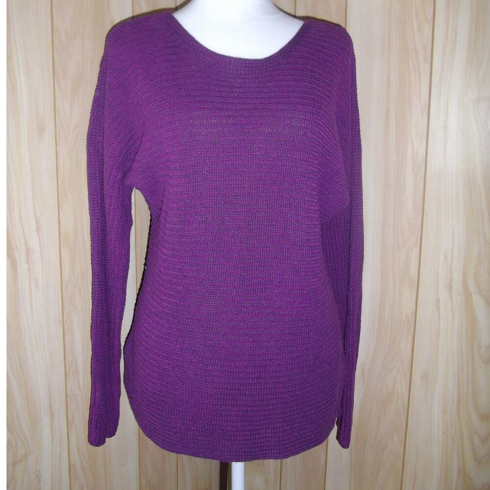 a.n.a. A New Approach Long Sleeve Sweater M